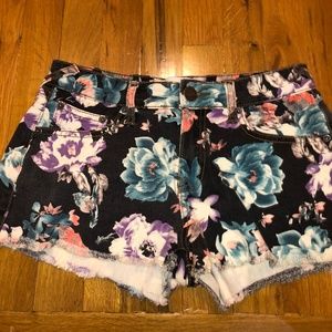 Vintage Havana Floral Jean Shorts